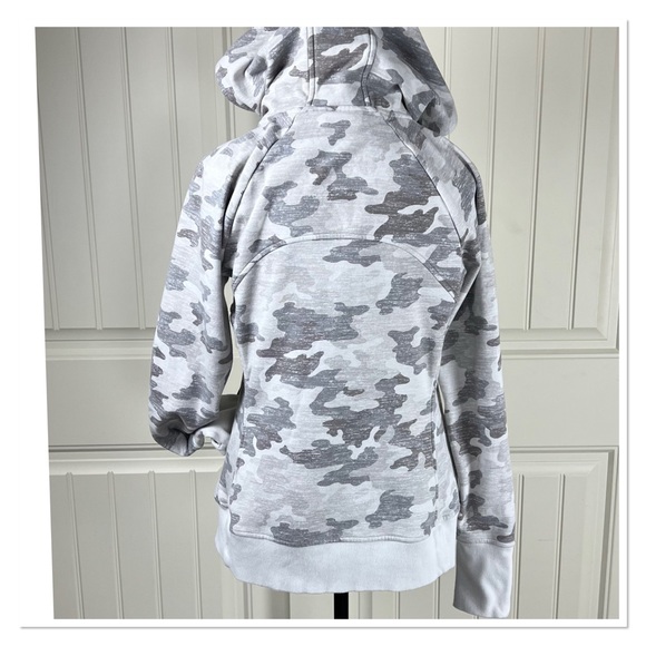 ATHLETA "Triumph" Grey Camo Zip Hoodie/Jacket - Picture 6 of 16